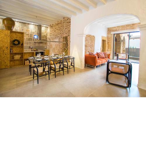 Vila Roja, design townhouse in Alcúdia