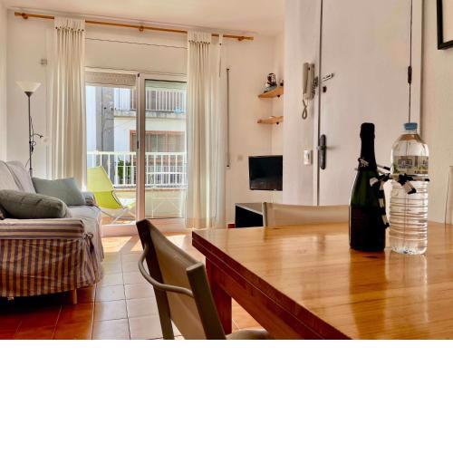 VILANOVA APARTMENT NEAR THE BEACH by hlclub HUTB-17030 VIBA