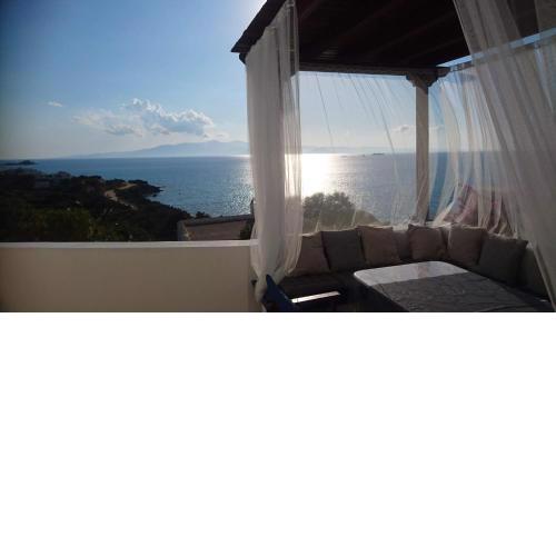 Villa - Irene's Dream