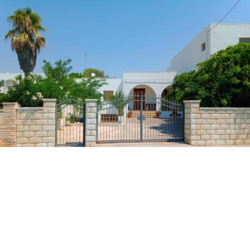 Villa 20 m.dal mare