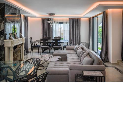 Villa 27 Nueva Andalucia Puerto Banús