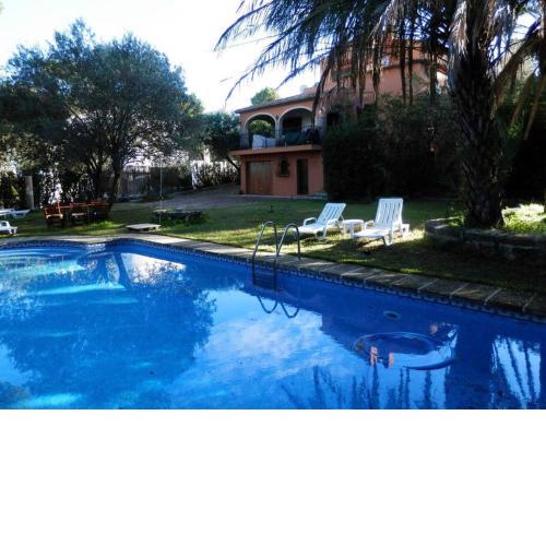 Villa 5min from beach, Four ur Mediterranean relax