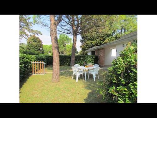 Villa 8 Guests Near the Beach - Air Conditioning - Private Garden