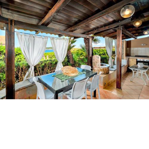 Villa a 50 metri dal mare