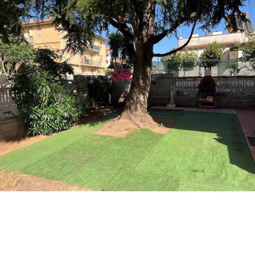 Villa a Schiera litorale Romano 3 stanze 6 posti letto
