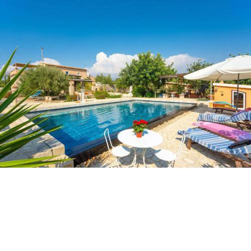 Villa a Scicli con sauna e piscina