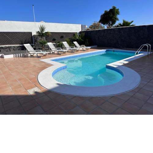 Villa Adel 56