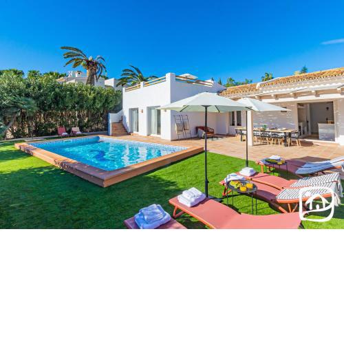 Villa Adora by Abahana Villas