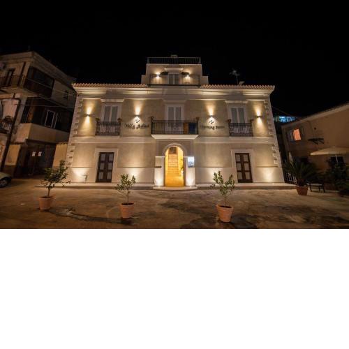 Villa Adua