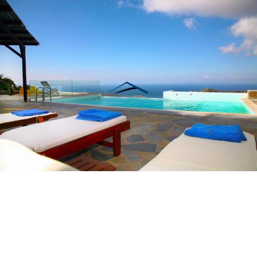 Villa Ailiea with a swimming pool and fantastic sea view near Ioulis