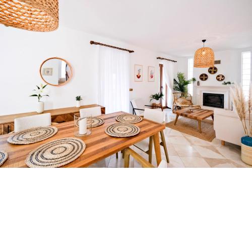 Villa Aka