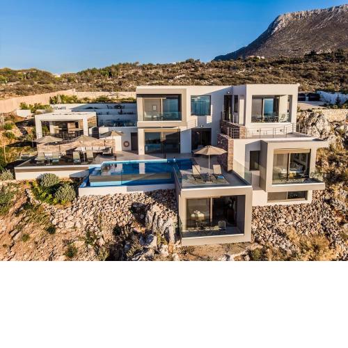 Villa Akri