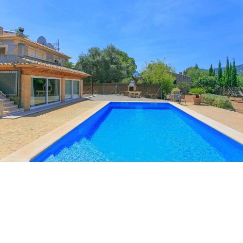Villa Alcux