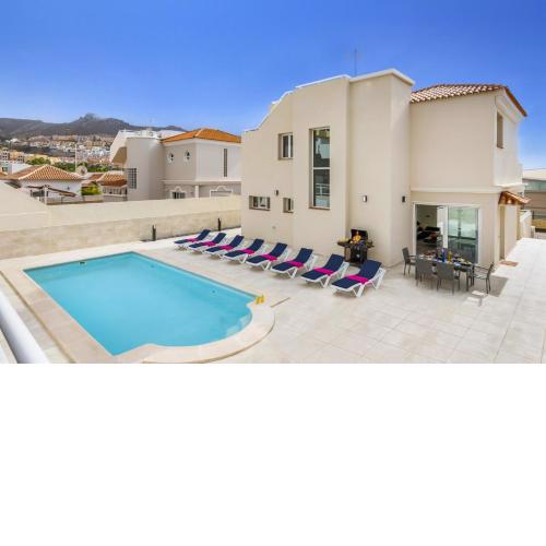 Villa Alegria by Villa Plus
