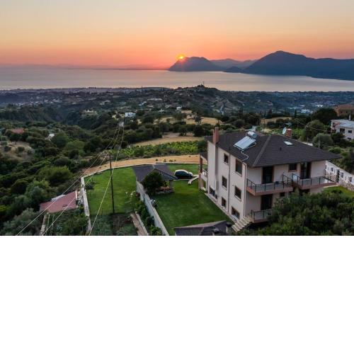 Villa Alexandros - Four Seasons