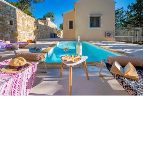 Villa Alexandros