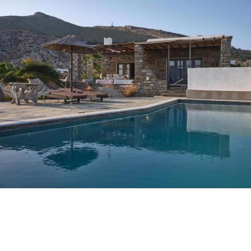 VILLA ALEXANDROS