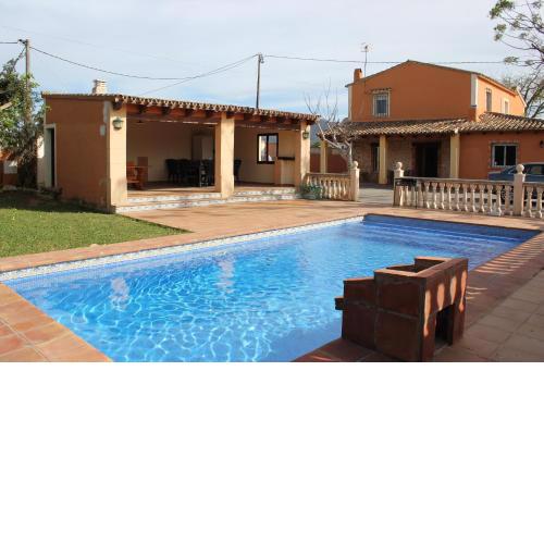 Villa Almendros