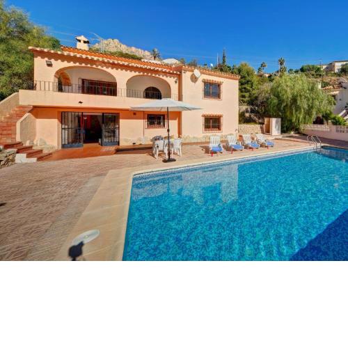Villa Alonso