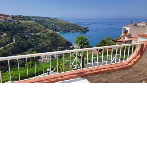 Villa am Meer mit fantastischen Panoramablick