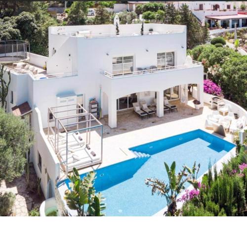 Villa Amarantos