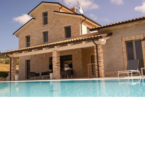 Villa Amore di Ada - Design, AirCo & Private Pool