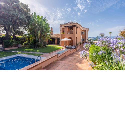 Villa Ana Rodrigo Alhaurín de la Torre by Ruralidays