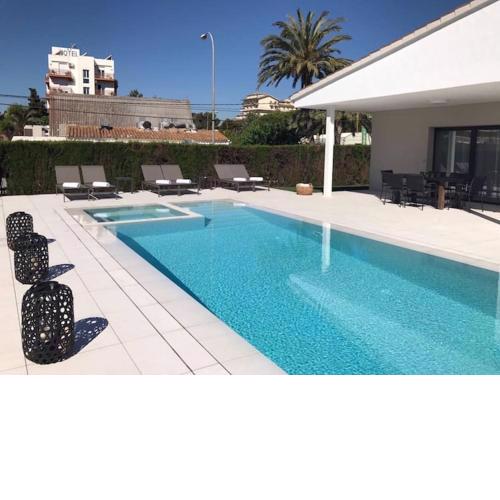 Villa Ana