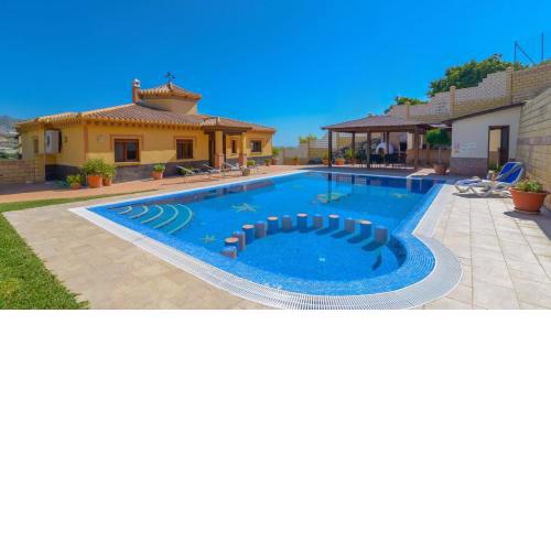 Villa Anabel Nerja by Ruralidays