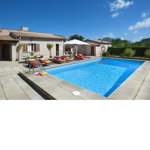 Villa Andreu by Villa Plus
