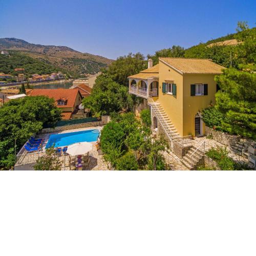 Villa Angela by Villa Plus