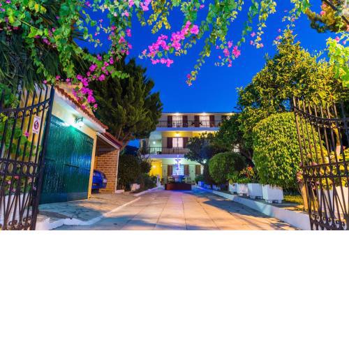 Villa Anna Apartments