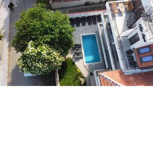 Villa Aqua Family Hotel