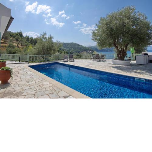 Villa Aquilo
