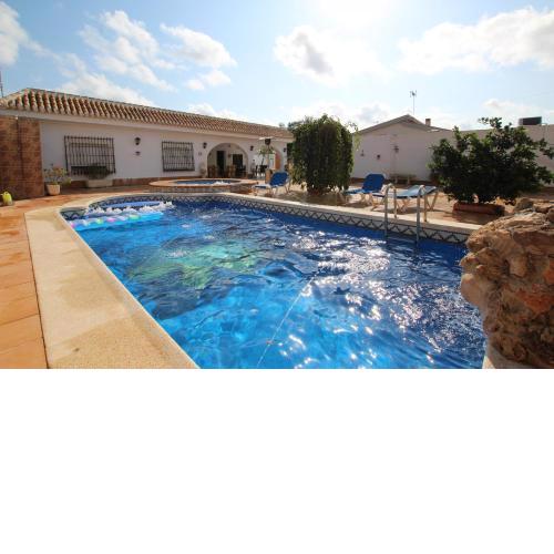 Villa Araceli by Rental Olé