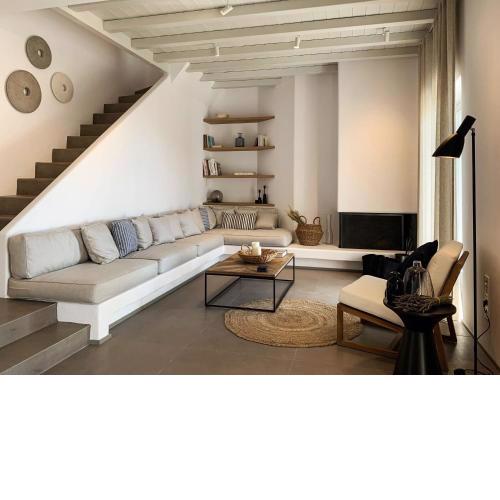 villa Artemis in Triantaros Tinos