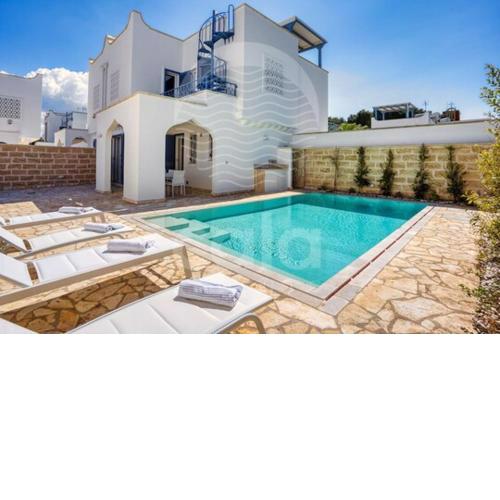 Villa Arya - Piscina privata