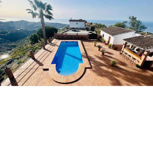 Villa Ascen At Home