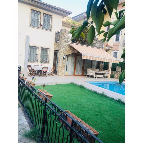 Villa Aşiyan müstakil havuzlu Fethiye Merkez'de