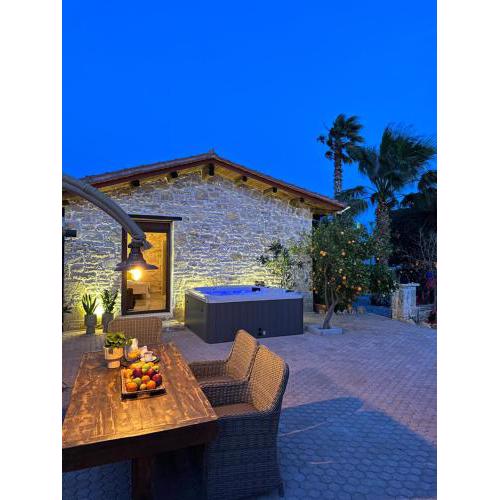 Villa Aspasia with private Jacuzzi - Oasis Resort