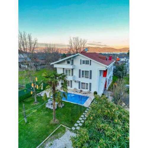 VILLA ATLAS Isıtmalı Havuzlu,Ateş Çukuru, Şömine