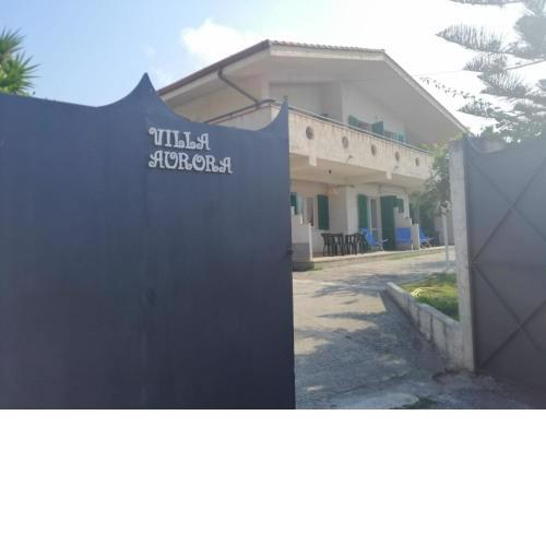 Villa Aurora
