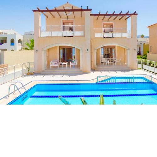 Villa Avra