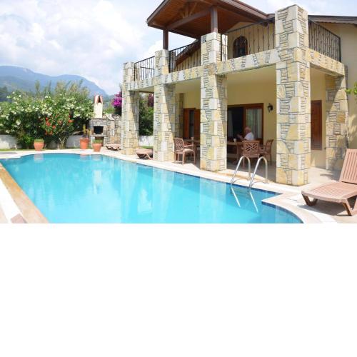 Villa Azure