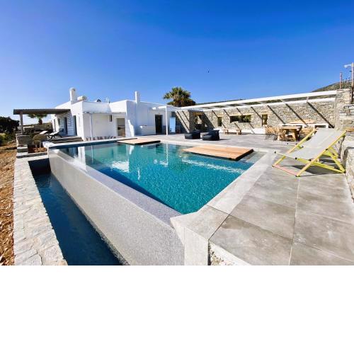 Villa Azzuro on Faragas Beach