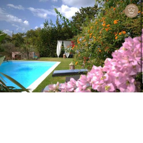 VILLA BAMBU