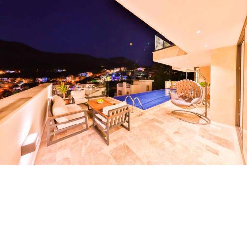 Villa Bank One