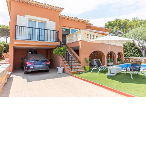 VILLA BAULÓ - moderna villa con piscina y vistas al mar en Can Picafort