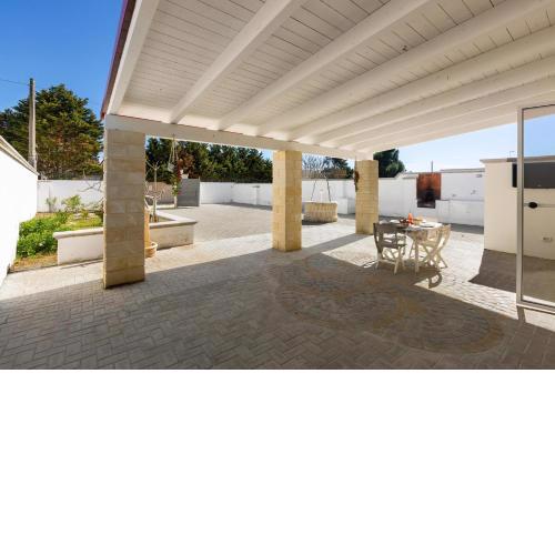 Villa Benedetta by BarbarHouse
