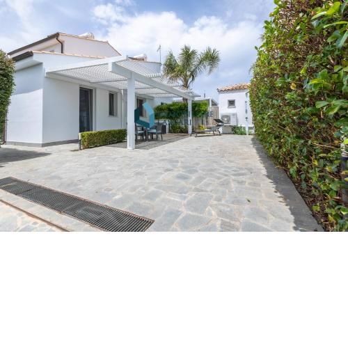 Villa Bianca 2 a 100 metri dalla spiaggia
